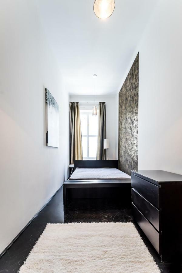 Bpr B&W Elegant Home Boedapest Buitenkant foto